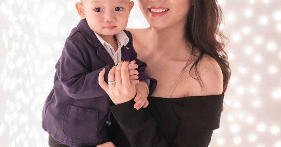 Gái chưa chồng, mẹ bỉm sữa khéo nhất showbiz Việt đua nhau làm xôi mùa dịch