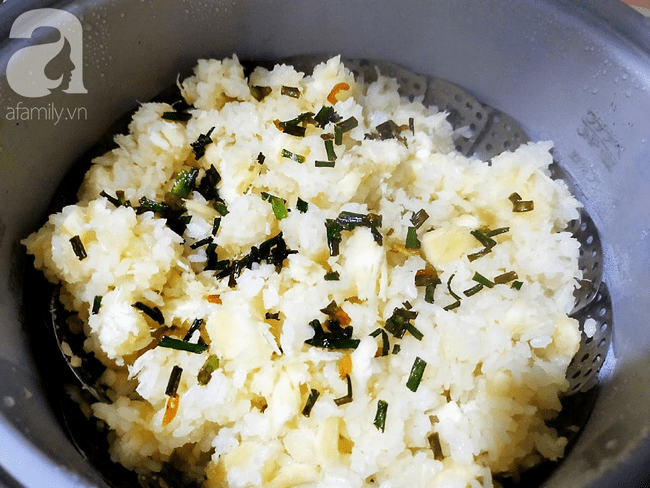 Nấu xôi sắn ăn sáng ở nhà đã lành mạnh lại còn ngon!