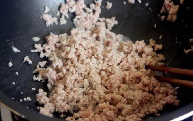 Bữa sáng làm xôi thịt chưng mắm tép ngon vô cùng lại cực nhanh gọn Bữa sáng làm xôi thịt chưng mắm tép ngon vô cùng lại cực nhanh gọn