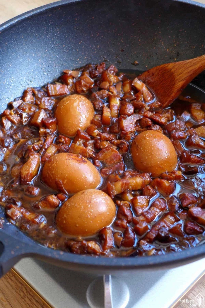 Khám phá cách làm cơm thịt kho chuẩn vị Đài, thơm ngon quên lối về