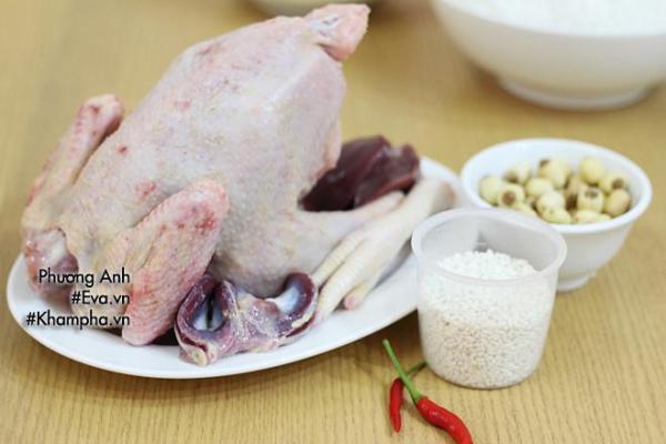 Cách làm gà bó xôi chiên giòn ngon bất bại, nóng hổi cho ngày mưa Cách làm gà bó xôi chiên giòn ngon bất bại, nóng hổi cho ngày mưa