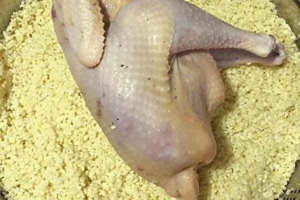 Cách làm gà bó xôi chiên giòn ngon bất bại, nóng hổi cho ngày mưa Cách làm gà bó xôi chiên giòn ngon bất bại, nóng hổi cho ngày mưa