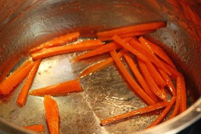 Xôi cuộn rong biển Xôi cuộn rong biển