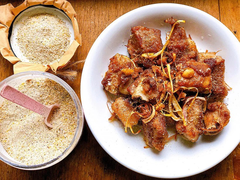 5 món rang muối ngon, dễ làm ăn chơi hay với cơm đều hợp