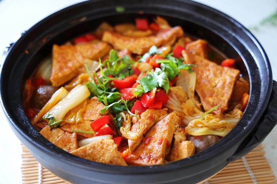 Bữa tối lười biếng chỉ cần một bát canh rau cải nấu đậu phụ thịt viên vừa ngon lại đủ chất Bữa tối lười biếng chỉ cần một bát canh rau cải nấu đậu phụ thịt viên vừa ngon lại đủ chất