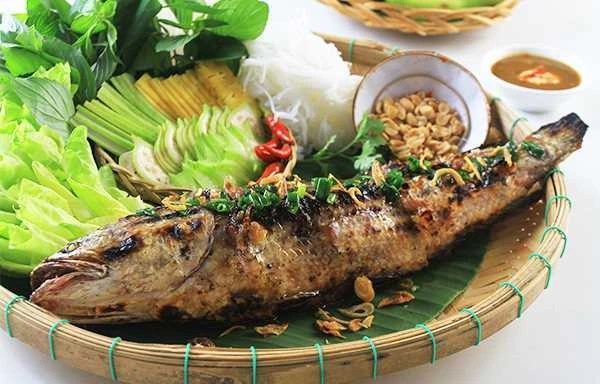 Cách làm cá lóc nướng cuốn bánh tráng, ăn một lần nhớ mãi của người miền Tây