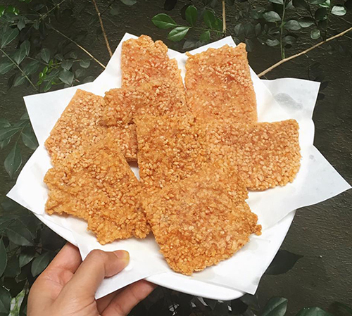 Cách làm cơm cháy ngon từ xôi nếp thừa Cách làm cơm cháy ngon từ xôi nếp thừa