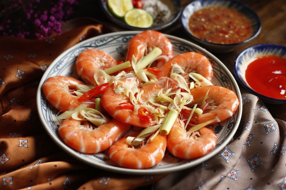 Cách làm tôm hấp bia giòn ngọt, đơn giản