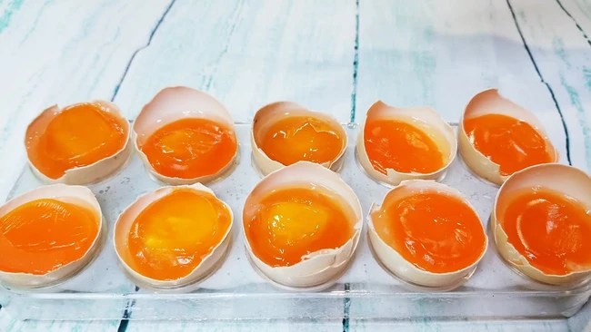 Cách làm trứng muối Cách làm trứng muối