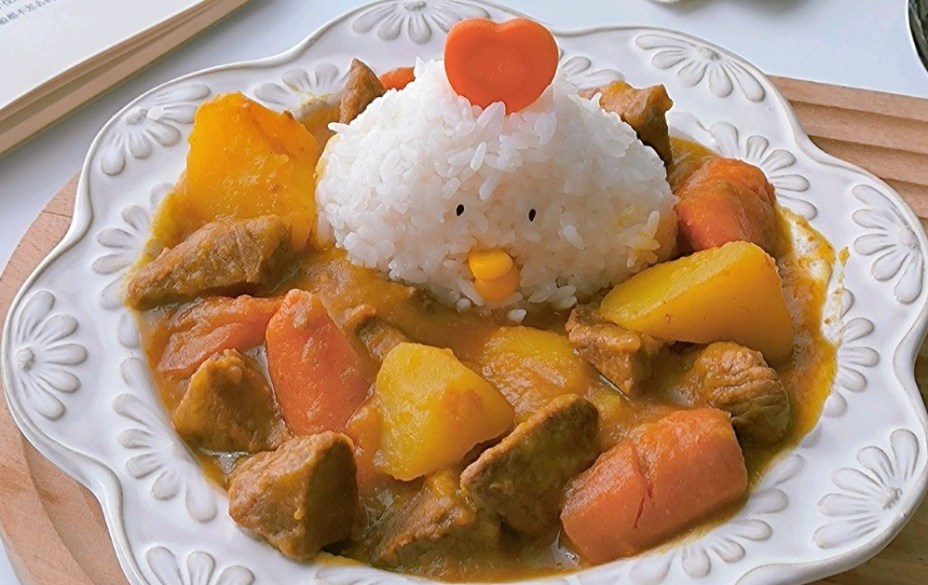 Cách nấu cà ri bò thơm ngon, mềm, sánh quyện cho bữa cơm chiều Cách nấu cà ri bò thơm ngon, mềm, sánh quyện cho bữa cơm chiều