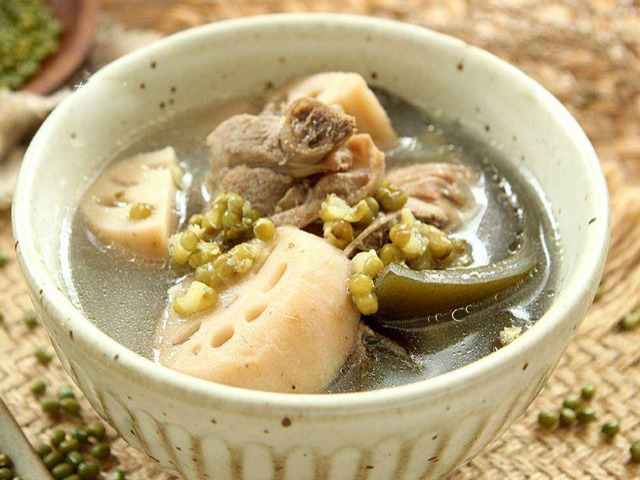 Con này hay chỉ luộc hoặc nướng, giờ đem nấu canh lại được món ngon giải nhiệt ngày nắng nóng