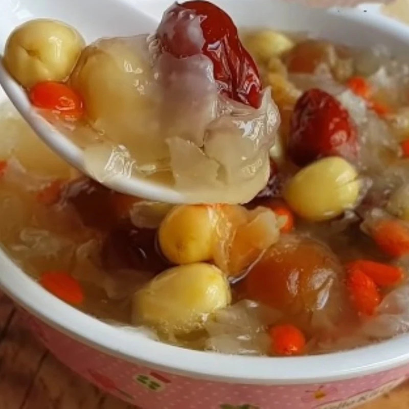 Giúp da căng ẩm mịn màng với món ăn dễ làm từ nguyên liệu mua ở đâu cũng có Giúp da căng ẩm mịn màng với món ăn dễ làm từ nguyên liệu mua ở đâu cũng có