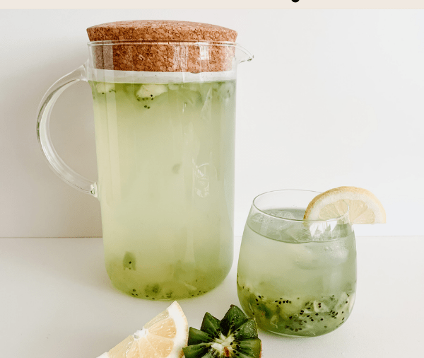 Mách chị em 3 công thức đồ uống đẹp da ngày thu, vừa cấp ẩm tốt lại giúp mịn màng