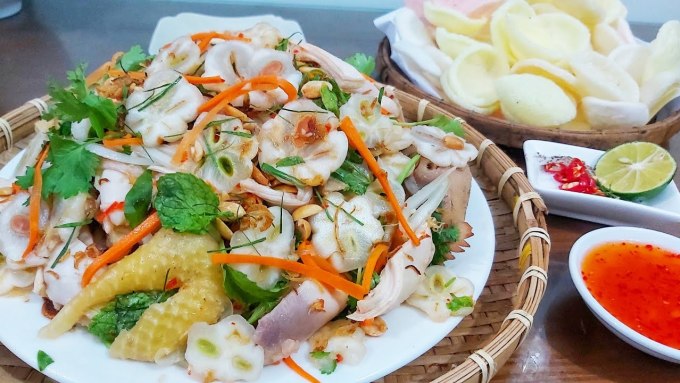 Những món gỏi gà 'làm mưa làm gió' hè năm nay