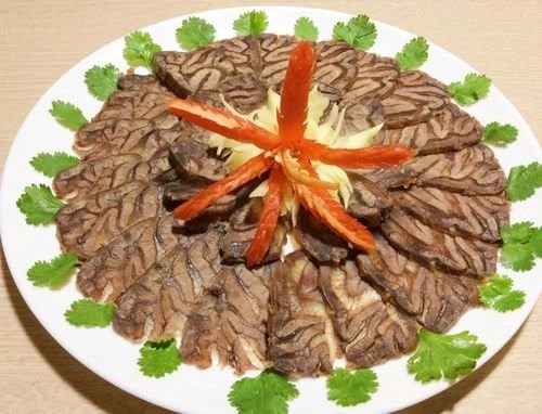 Thịt bò đừng chỉ xào, đem hấp gừng sả mềm ngọt, ấm bụng ngày lạnh Thịt bò đừng chỉ xào, đem hấp gừng sả mềm ngọt, ấm bụng ngày lạnh