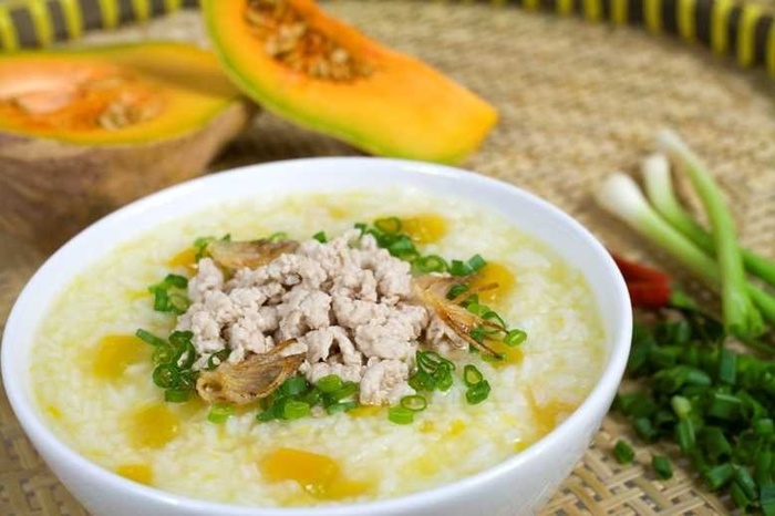 Trời lạnh ăn gì: 4 cách nấu cháo bò đủ chất để bồi bổ người già và trẻ nhỏ Trời lạnh ăn gì: 4 cách nấu cháo bò đủ chất để bồi bổ người già và trẻ nhỏ