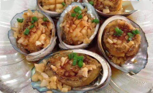 Vào mùa thu, hải sản này rẻ và béo ngậy, ăn càng nhiều càng tốt cho mắt