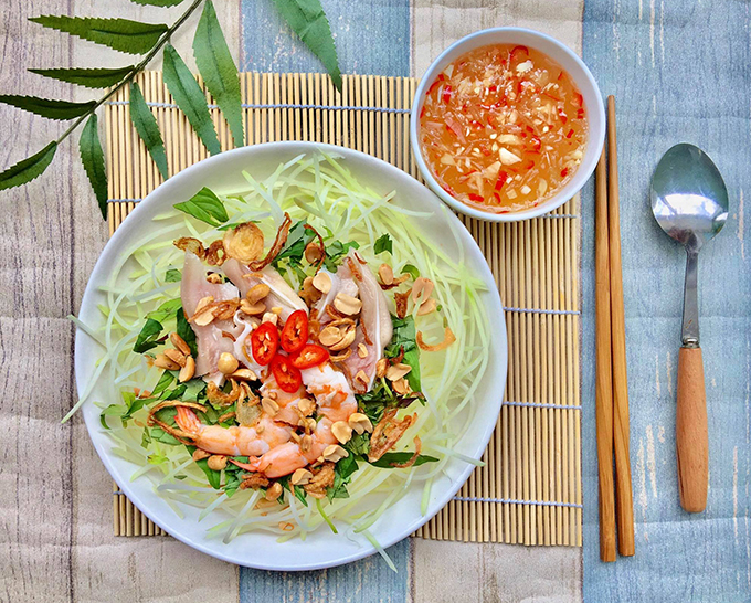 8 món tai heo giòn sật làm món khai vị lai rai