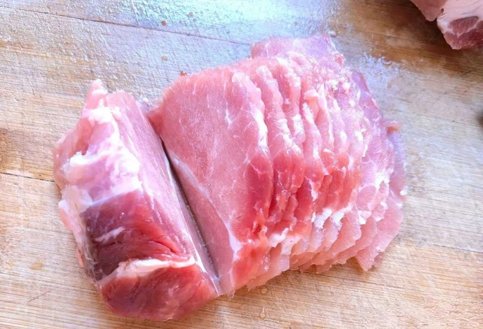 Trời lạnh, làm một nồi bò hầm nấm thế này quả là đỉnh cao ẩm thực!
