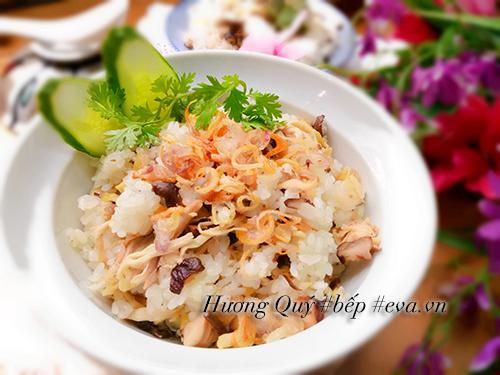 Xôi gà nấm hương dẻo thơm đón ngày mới