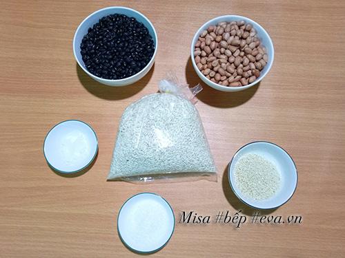 Dẻo ngon xôi lạc đỗ đen thơm bùi Dẻo ngon xôi lạc đỗ đen thơm bùi