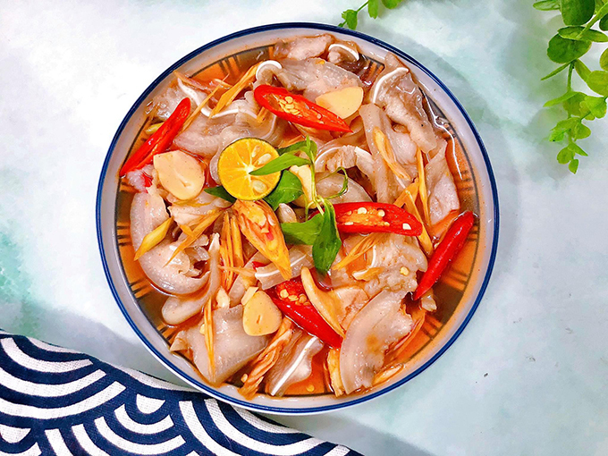 8 món tai heo giòn sật làm món khai vị lai rai