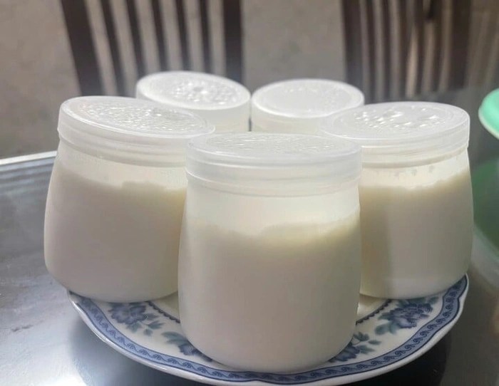 Cách làm sữa chua dẻo ngon đơn giản tại nhà Cách làm sữa chua dẻo ngon đơn giản tại nhà