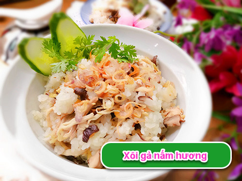 Xôi gà nấm hương dẻo thơm đón ngày mới